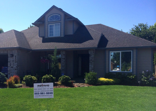 Primed Cedarmill HardiePlank Siding and HardieTrim - Portland OR