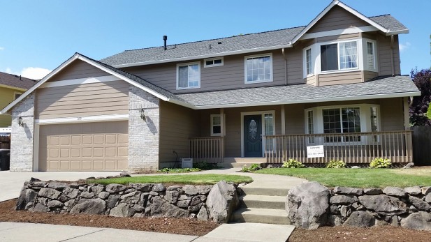 We are your premier siding contractor in Portland! Removal of damaged siding and replaced with Primed Cedarmill HardiePlank Siding and HardieTrim.